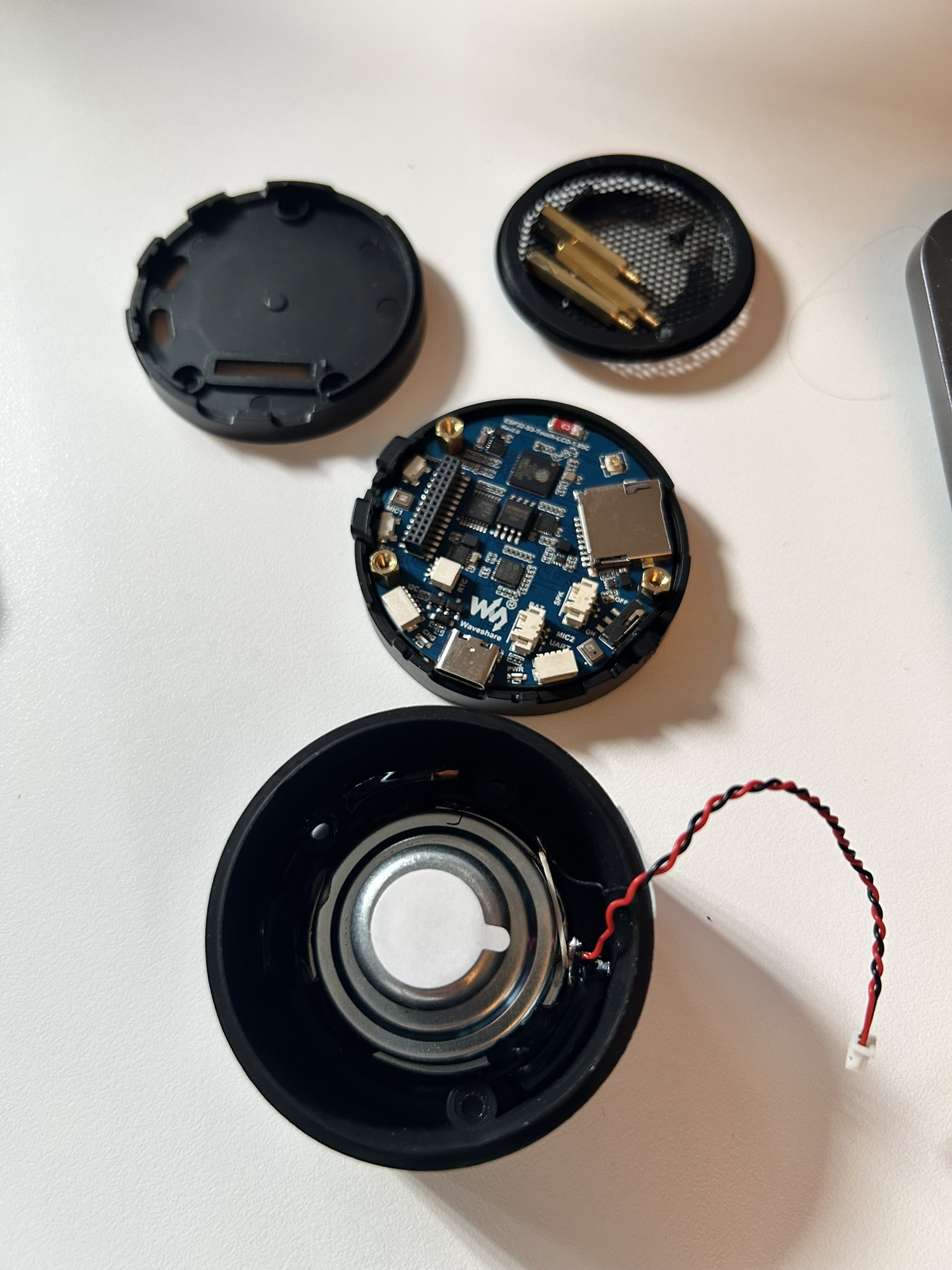 Removing old speaker from waveshare board
